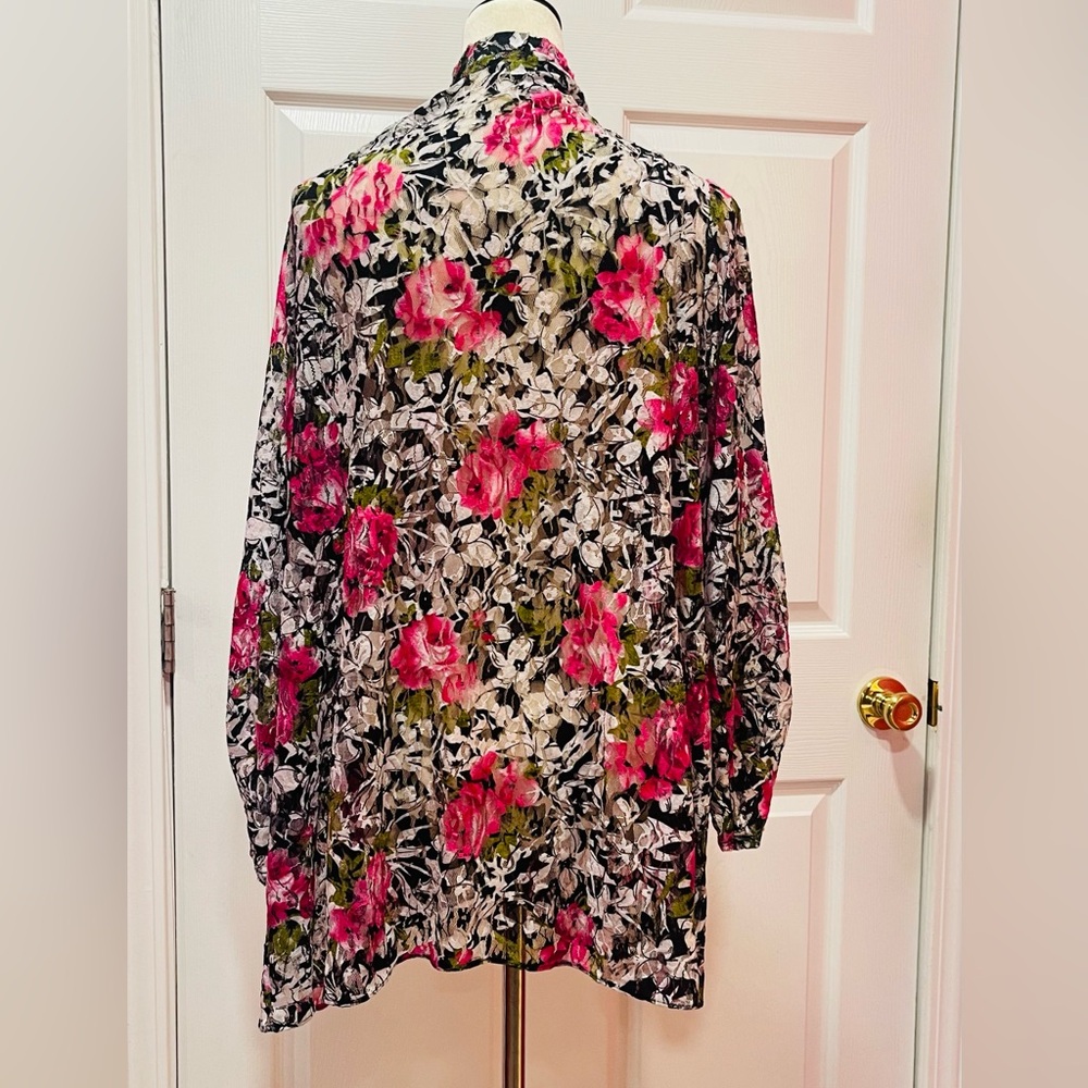 Jessica Howard Pink and Black Floral Kimono - Picture 4 of 11